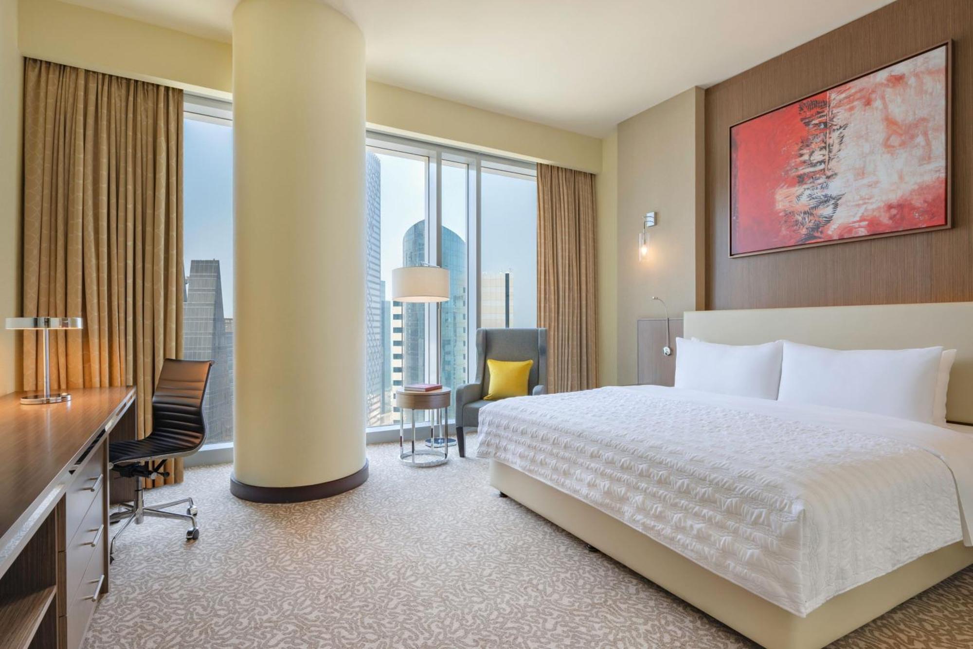Le Meridien City Center Doha Exterior photo