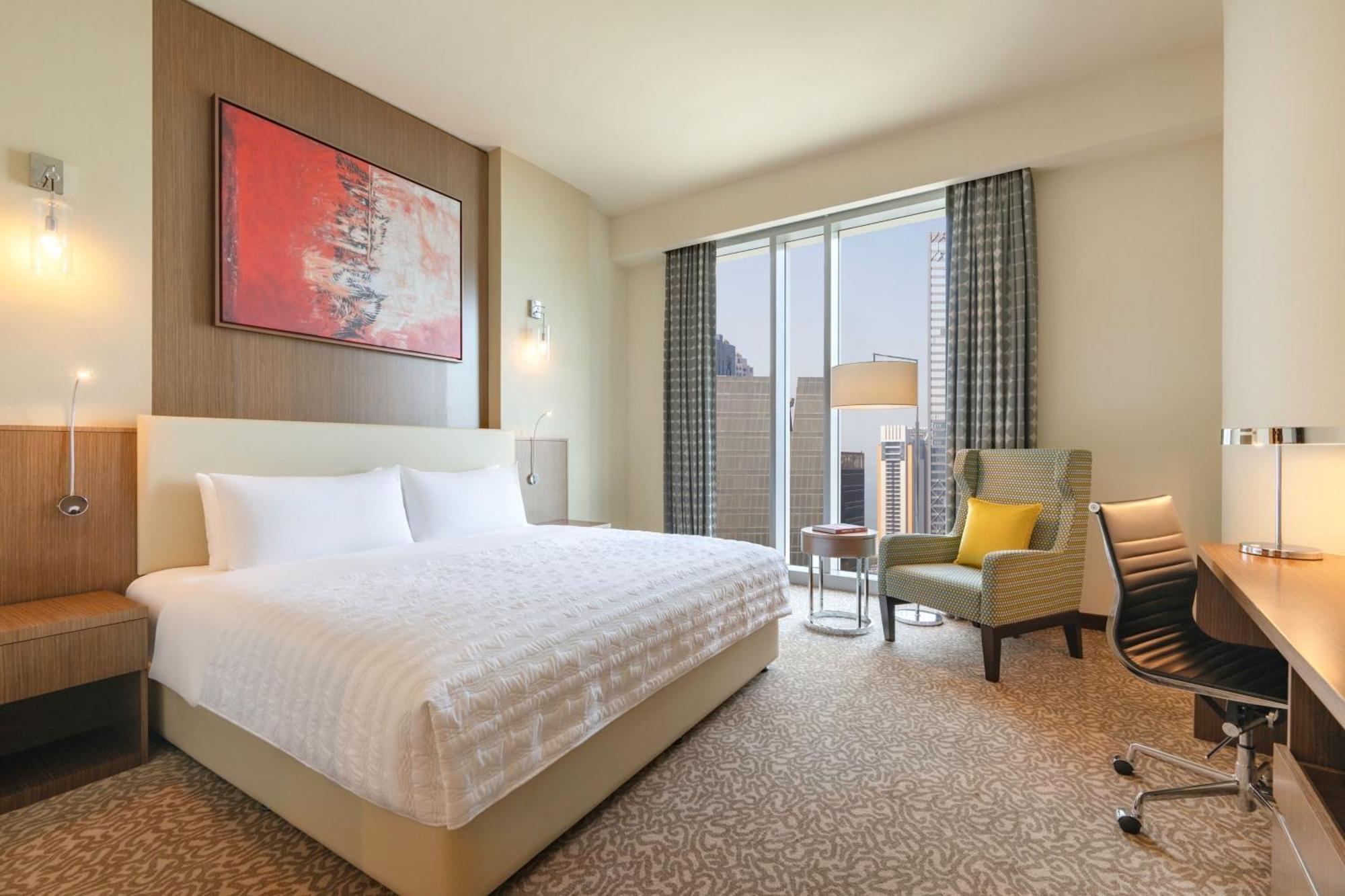 Le Meridien City Center Doha Exterior photo